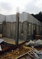 building thumb